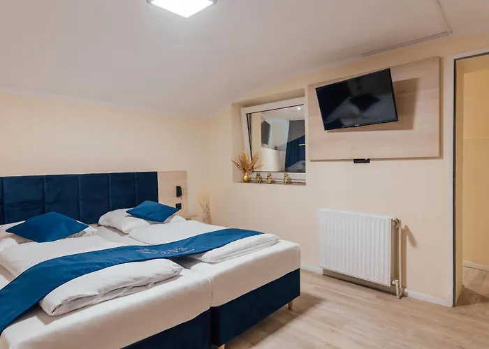 Hotel Steens Alster 3*